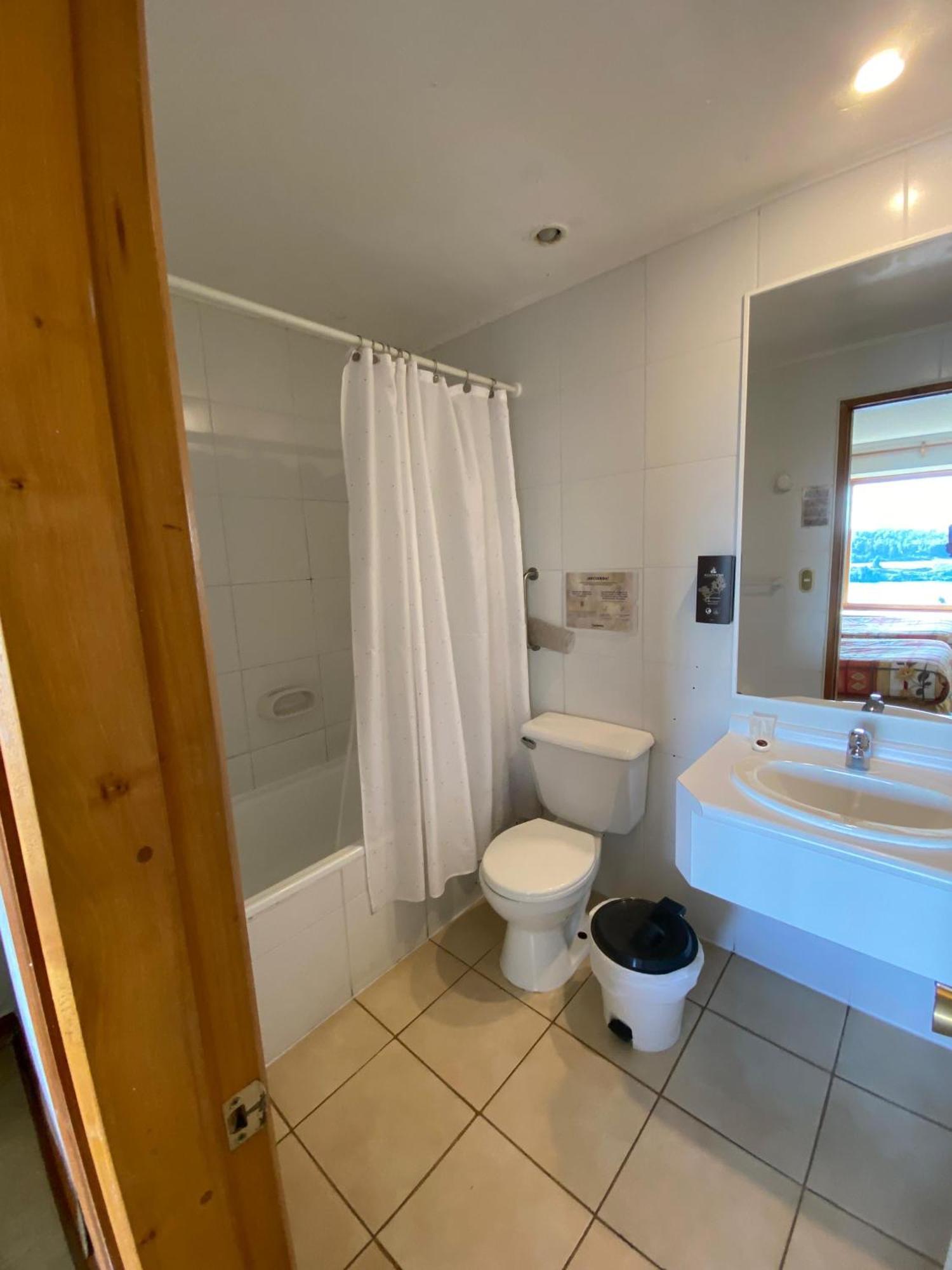 Hotel Y Cabanas Punta Larga - Caja Los Andes Frutillar Extérieur photo